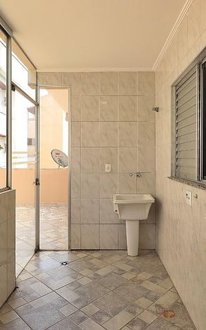 Apartamento à venda com 91m², 3 quartos e 1 vagaÁrea de Serviço