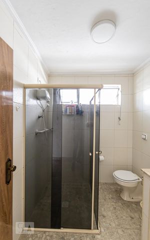 Casa à venda com 220m², 5 quartos e 2 vagasBanheiro Social
