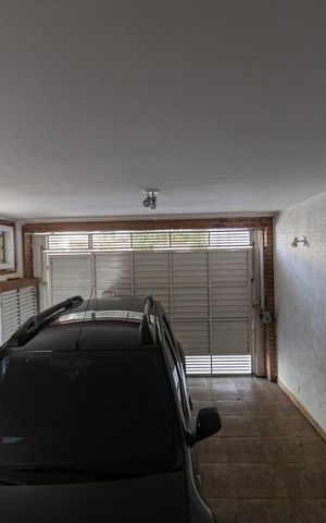 Casa à venda com 220m², 5 quartos e 2 vagasVista Quarto 1