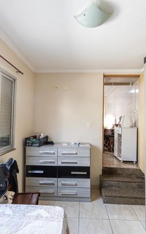 Casa à venda com 220m², 5 quartos e 2 vagasQuarto 2