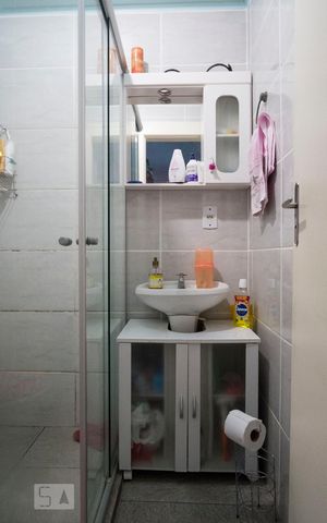 Apartamento à venda com 43m², 2 quartos e sem vagaBanheiro