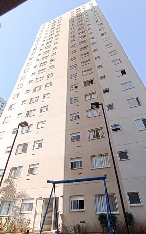 Apartamento à venda com 51m², 2 quartos e 1 vaga Apartamento à venda com 51m², 2 quartos e 1 vagaFachada do bloco