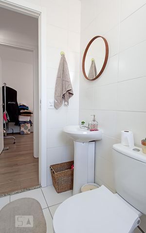 Apartamento à venda com 51m², 2 quartos e 1 vaga Apartamento à venda com 51m², 2 quartos e 1 vagaBanheiro