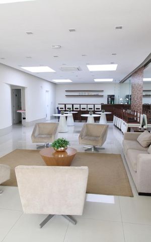 Apartamento à venda com 172m², 3 quartos e 4 vagasHall social