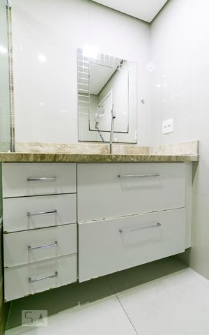 Apartamento à venda com 105m², 3 quartos e 1 vagaBanheiro da Suíte