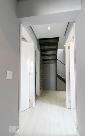 Apartamento à venda com 105m², 3 quartos e 1 vagaCorredor