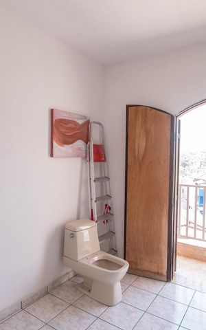 Casa para alugar com 171m², 4 quartos e 3 vagas Casa para alugar com 171m², 4 quartos e 3 vagasQuarto 2