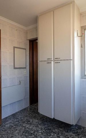 Apartamento para alugar com 175m², 4 quartos e 3 vagasÁrea de Serviço