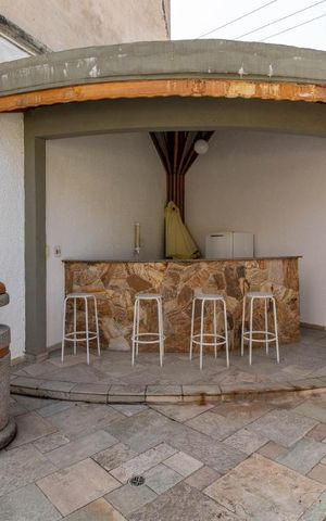 Apartamento para alugar com 175m², 4 quartos e 3 vagasÁrea comum - Piscina (Bar)