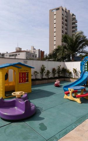 Apartamento para alugar com 175m², 4 quartos e 3 vagasÁrea Comum - Playground