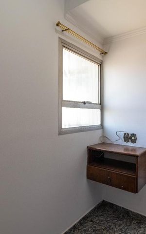 Apartamento para alugar com 175m², 4 quartos e 3 vagasQuarto de Serviço
