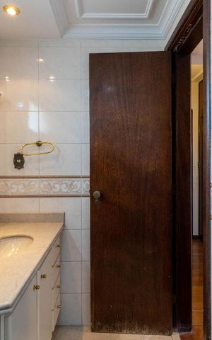 Apartamento para alugar com 175m², 4 quartos e 3 vagasBanheiro da Suíte