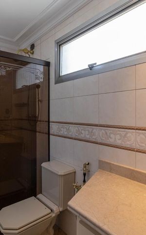 Apartamento para alugar com 175m², 4 quartos e 3 vagasBanheiro da Suíte