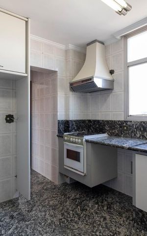Apartamento para alugar com 175m², 4 quartos e 3 vagasCozinha