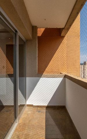 Apartamento para alugar com 175m², 4 quartos e 3 vagasVaranda