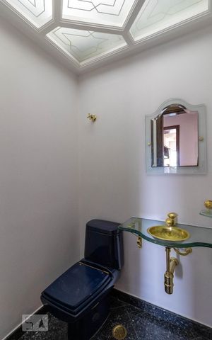 Apartamento para alugar com 175m², 4 quartos e 3 vagasBanheiro