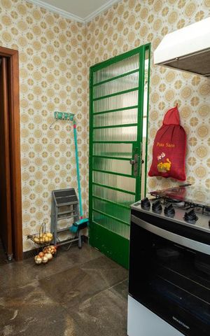 Casa para alugar com 380m², 3 quartos e 3 vagasCozinha