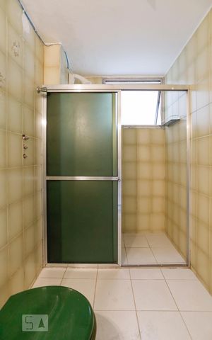 Apartamento à venda com 117m², 3 quartos e 1 vagaBanheiro da Suíte