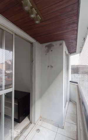 Apartamento à venda com 60m², 1 quarto e 1 vagaVaranda