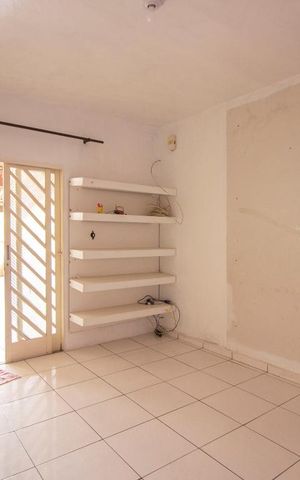 Casa para alugar com 90m², 2 quartos e 1 vagaSala
