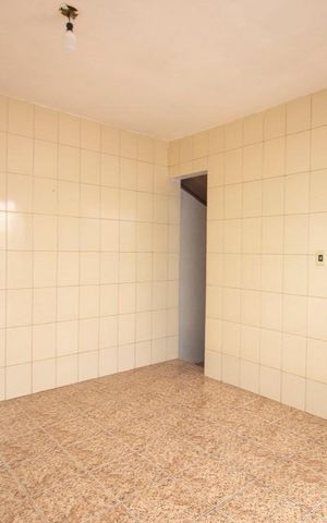 Casa para alugar com 90m², 2 quartos e 1 vagaCozinha