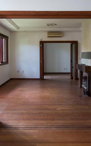 Casa à venda com 220m², 3 quartos e 3 vagasSala de Estar