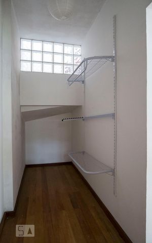 Casa à venda com 220m², 3 quartos e 3 vagasCloset da suíte 1