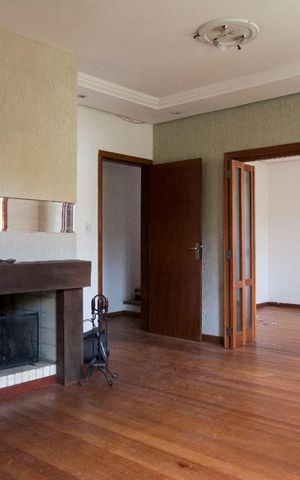 Casa à venda com 220m², 3 quartos e 3 vagasSala de Estar