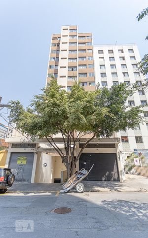 Apartamento para alugar com 31m², 1 quarto e sem vagaFachada
