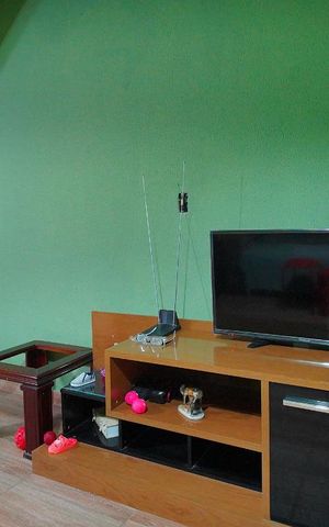 Casa de condomínio à venda com 82m², 2 quartos e 1 vagaSala