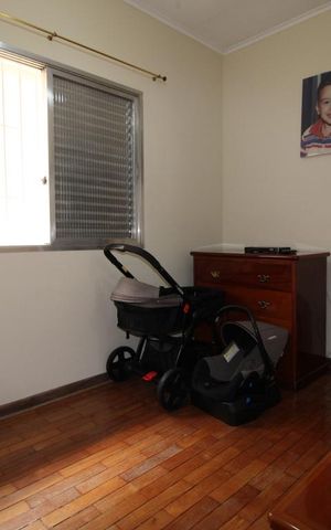 Casa à venda com 172m², 3 quartos e 2 vagasQuarto 2