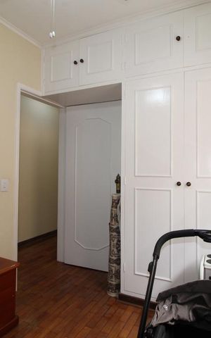 Casa à venda com 172m², 3 quartos e 2 vagasQuarto 2