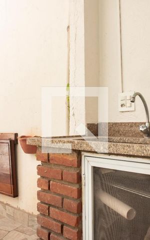 Casa à venda com 111m², 3 quartos e 2 vagas Casa à venda com 111m², 3 quartos e 2 vagasVaranda da Sala