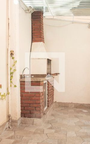 Casa à venda com 111m², 3 quartos e 2 vagas Casa à venda com 111m², 3 quartos e 2 vagasVaranda da Sala