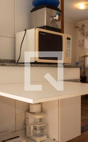 Casa à venda com 111m², 3 quartos e 2 vagas Casa à venda com 111m², 3 quartos e 2 vagasCozinha