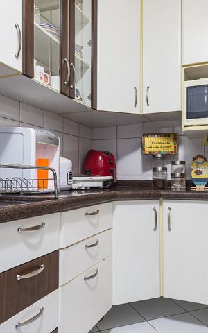 Apartamento à venda com 90m², 2 quartos e 2 vagasCozinha