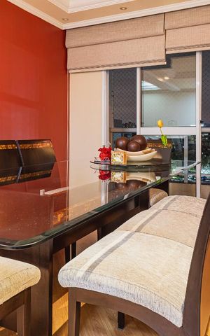 Apartamento à venda com 90m², 2 quartos e 2 vagasSala