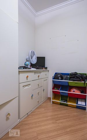 Apartamento à venda com 90m², 2 quartos e 2 vagasDormitório