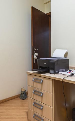 Apartamento à venda com 90m², 2 quartos e 2 vagasEscritório