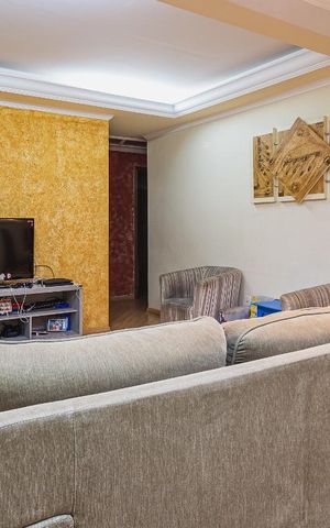 Apartamento à venda com 90m², 2 quartos e 2 vagasSala