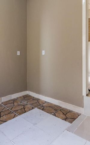 Casa para alugar com 54m², 1 quarto e sem vaga Casa para alugar com 54m², 1 quarto e sem vagaSala/Cozinha