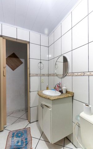 Casa à venda com 175m², 3 quartos e 1 vagaBanheiro Corredor