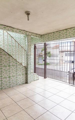 Casa à venda com 175m², 3 quartos e 1 vagaGaragem