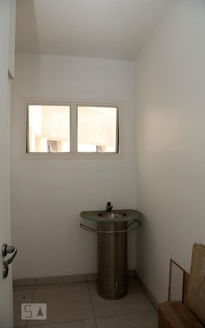 Apartamento à venda com 366m², 3 quartos e 4 vagasBanheiro de Serviço