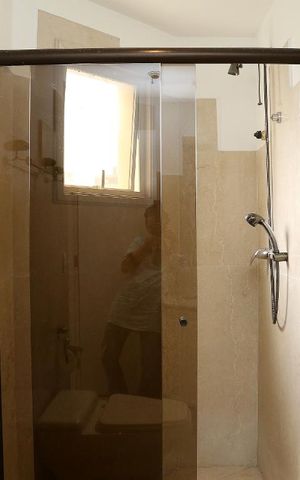 Apartamento à venda com 366m², 3 quartos e 4 vagasBanheiro da Suíte 1