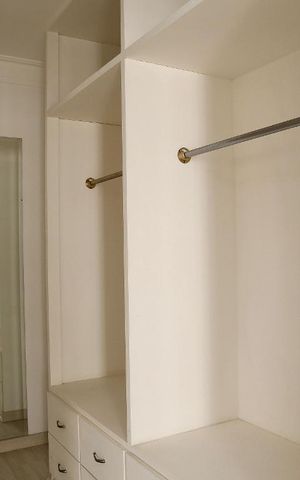 Apartamento à venda com 366m², 3 quartos e 4 vagasCloset