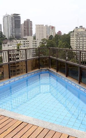 Apartamento à venda com 366m², 3 quartos e 4 vagasCobertura