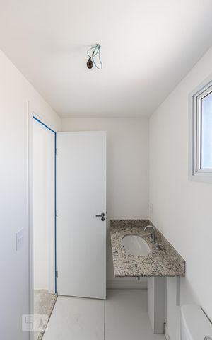 Apartamento à venda com 60m², 2 quartos e 1 vaga Apartamento à venda com 60m², 2 quartos e 1 vagaBanheiro Quarto 2