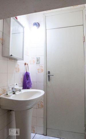 Casa à venda com 161m², 3 quartos e 2 vagasLavabo