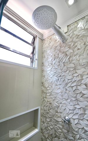Studio à venda com 26m², 1 quarto e sem vaga Studio à venda com 26m², 1 quarto e sem vagaBanheiro